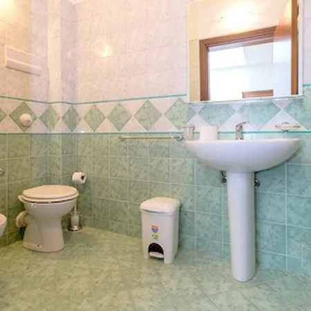 Renda Apartment