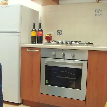 Renda Apartment *