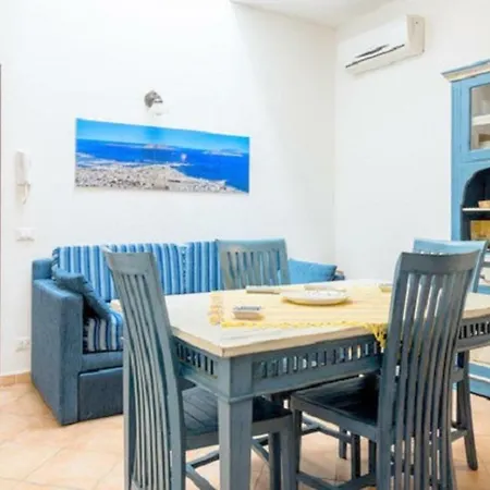 Renda Apartment *